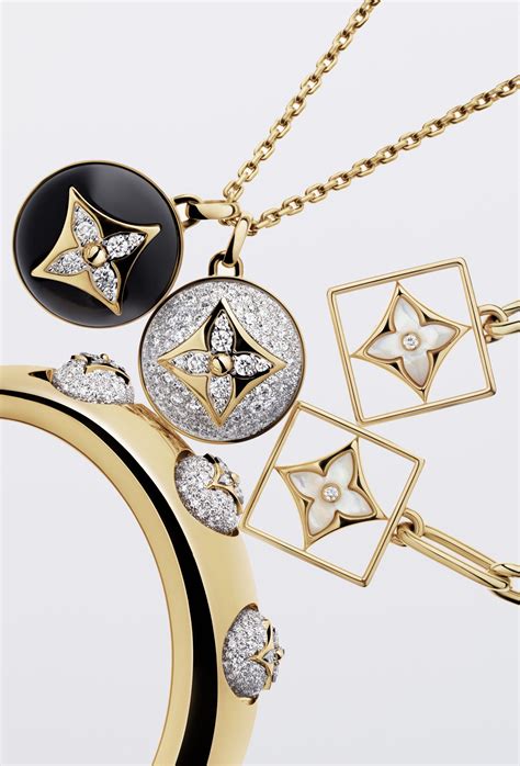 louis vuitton necklace charms|louis vuitton necklace silver.